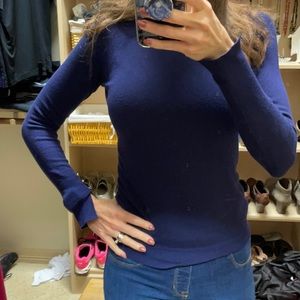 Navy blue light knit sweater